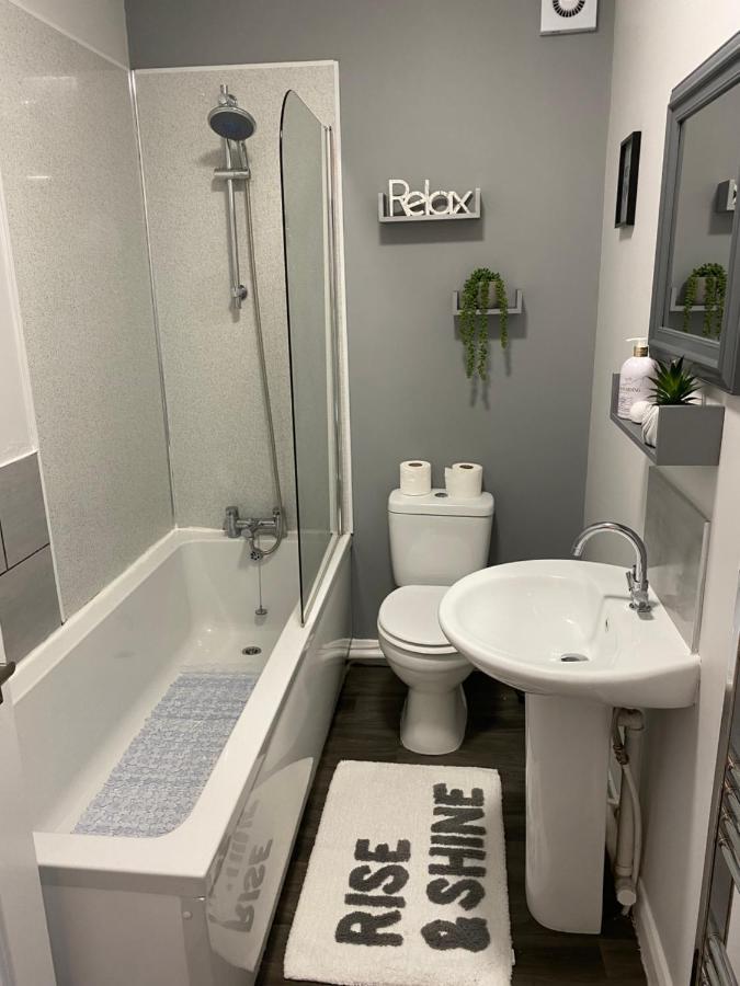 Blackpool Sleepover Apartment 4 Free Parking Sleeps 6 エクステリア 写真