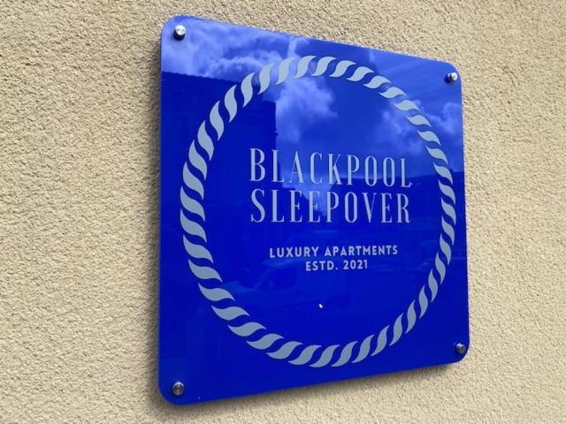 Blackpool Sleepover Apartment 4 Free Parking Sleeps 6 エクステリア 写真